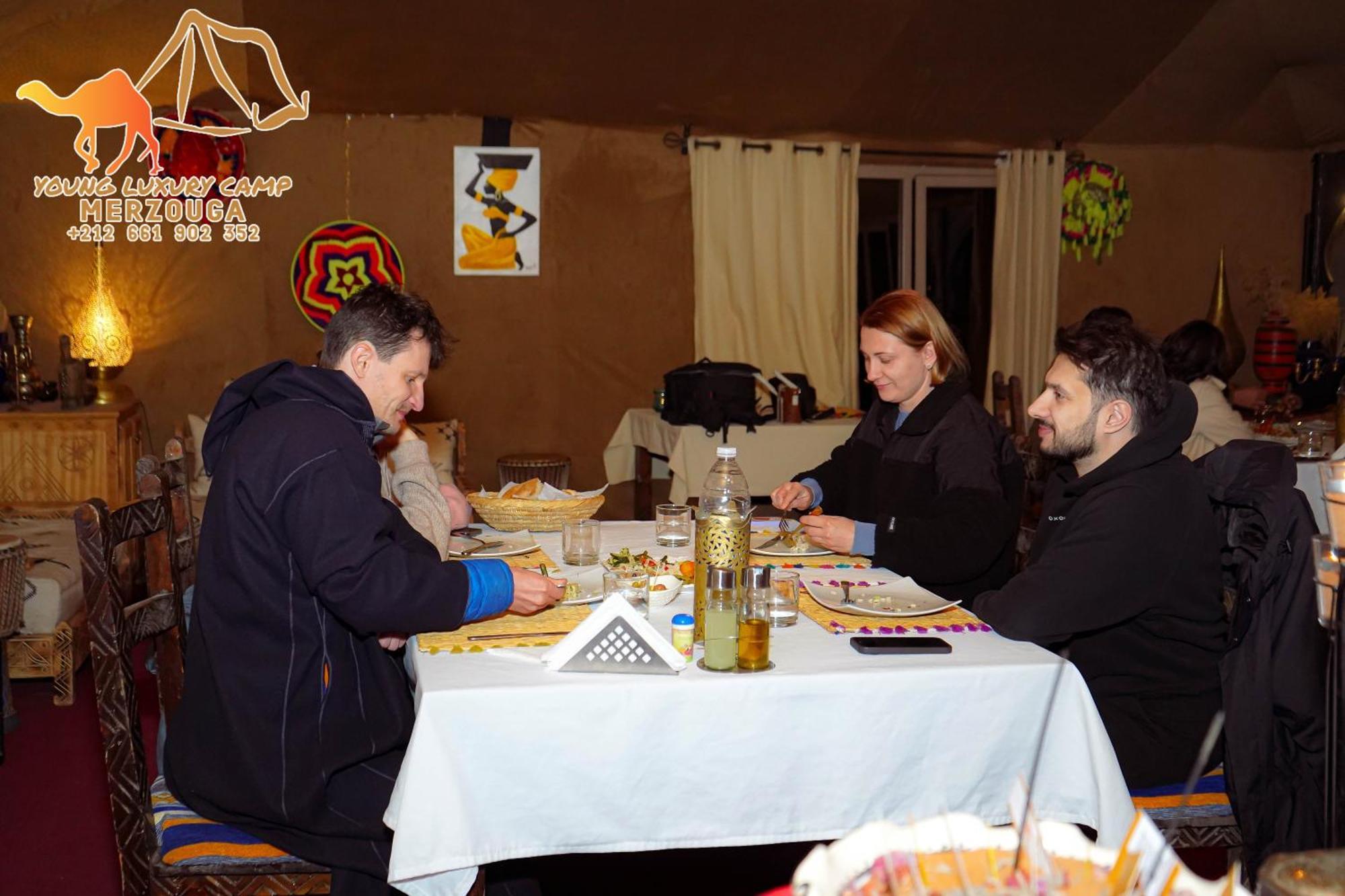 Young Luxury Camp Merzouga Zewnętrze zdjęcie