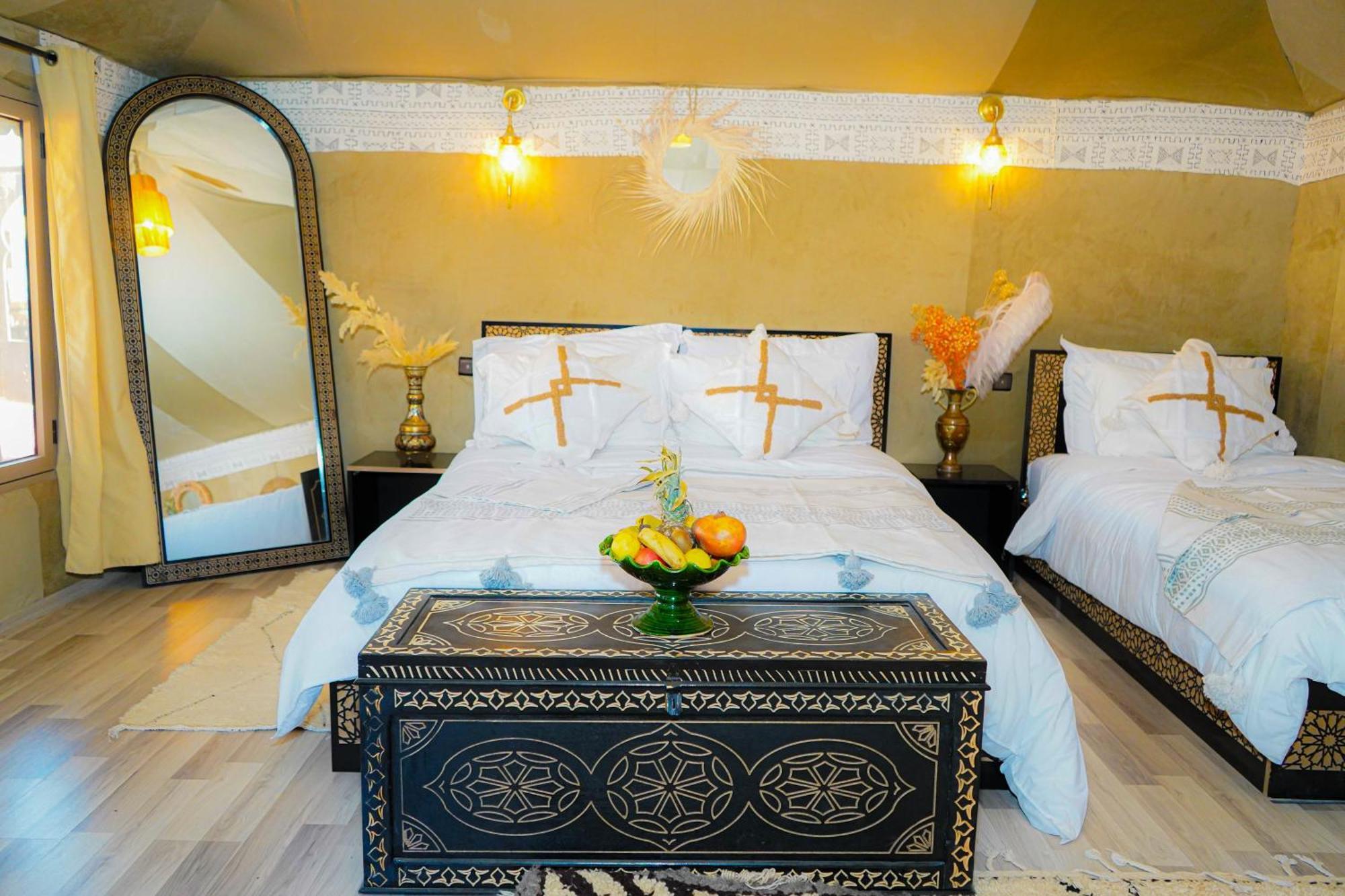 Young Luxury Camp Merzouga Zewnętrze zdjęcie