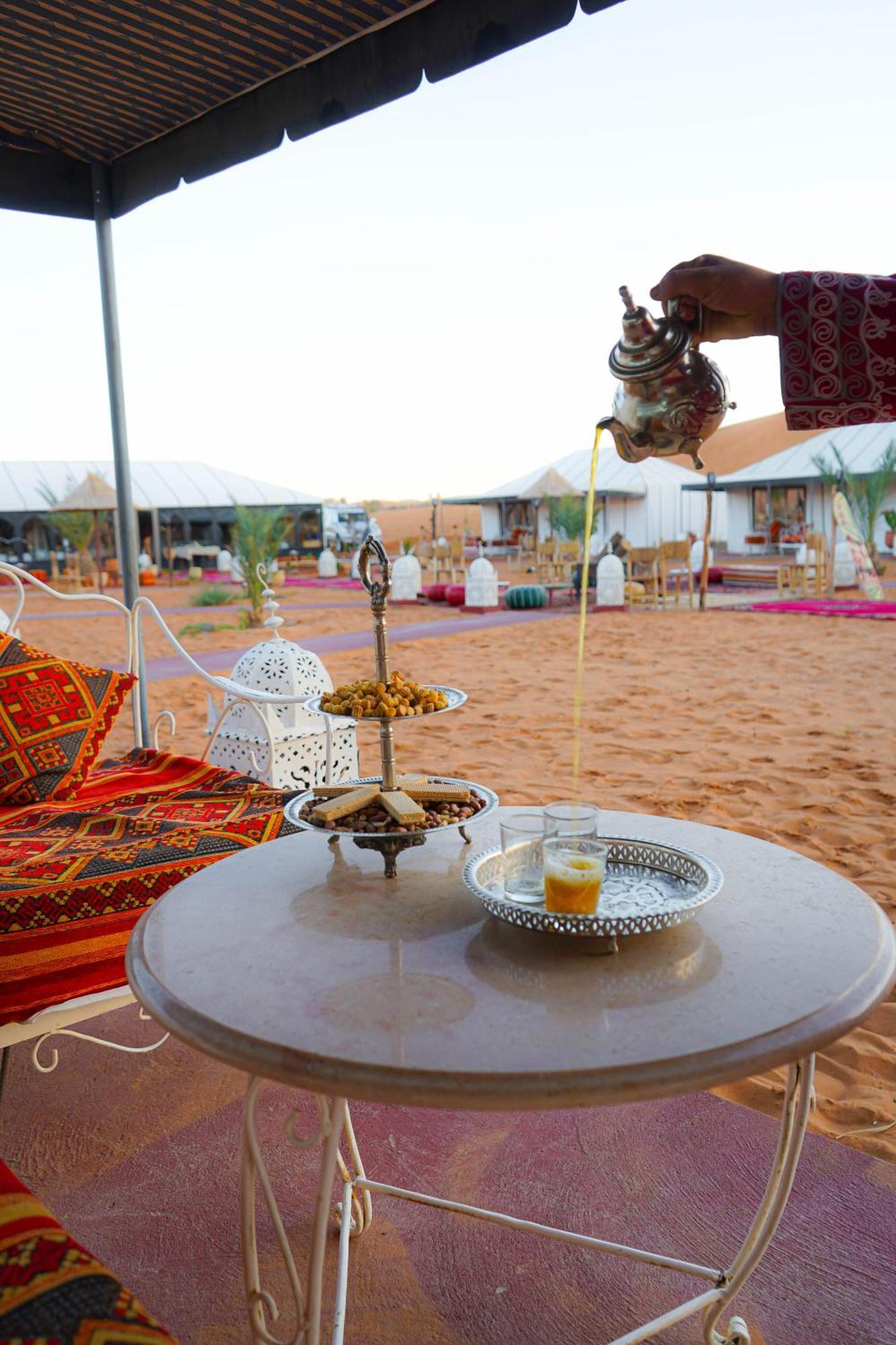 Young Luxury Camp Merzouga Zewnętrze zdjęcie